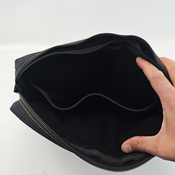 Timbuk2 Black Messenger Bag - Picture 3 of 6